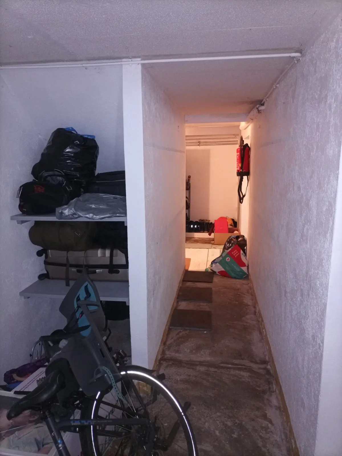 Couloir avant travaux — avant travaux, Collonges sous Salève