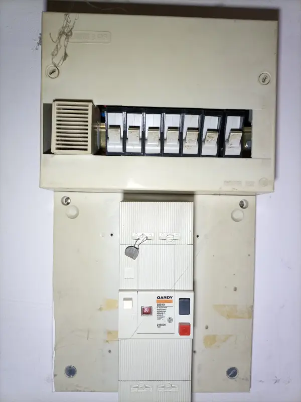 Avant travaux — Remise aux normes coffret, Bonneville — Pral'Elec électricien