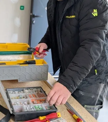 Pral'Elec, électricien intervenant à Cluses