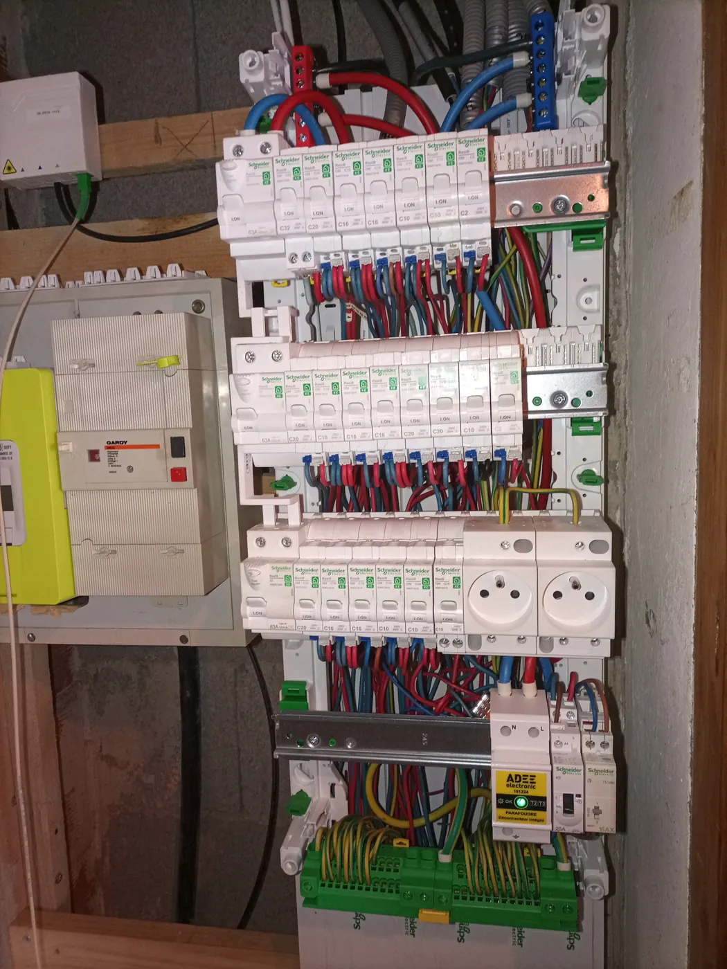 Câblage d'un coffret électrique par Pral'Elec